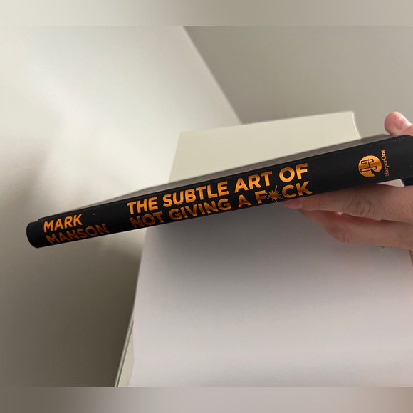 Brand new book. Never read or opened other than for the pictures. #1 best seller - Picture 6 of 6